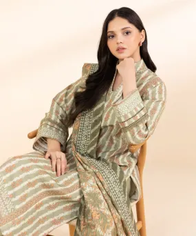 3 Piece - Printed Light Khaddar Suit