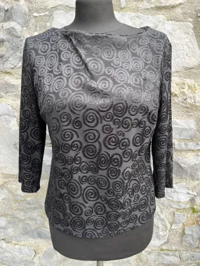 90s black velvet spirals top uk 8-10