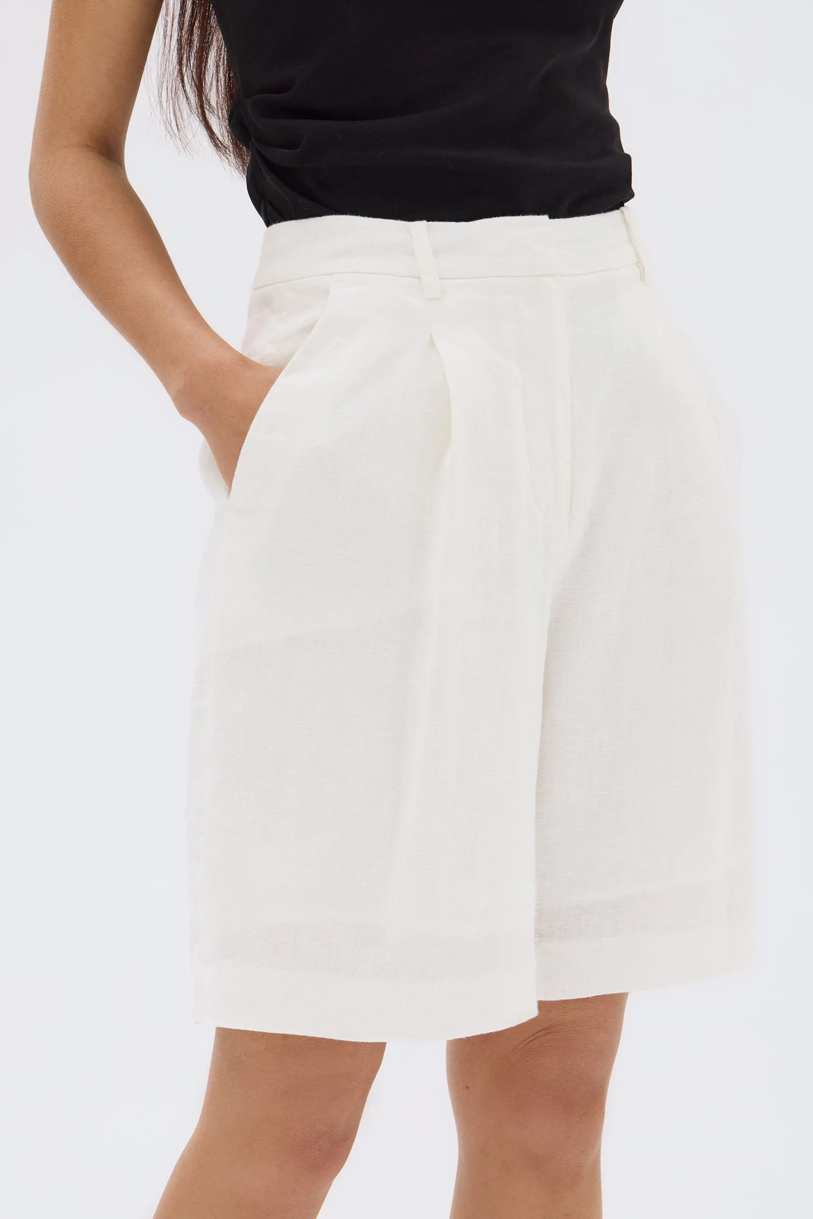 Aria Linen Short