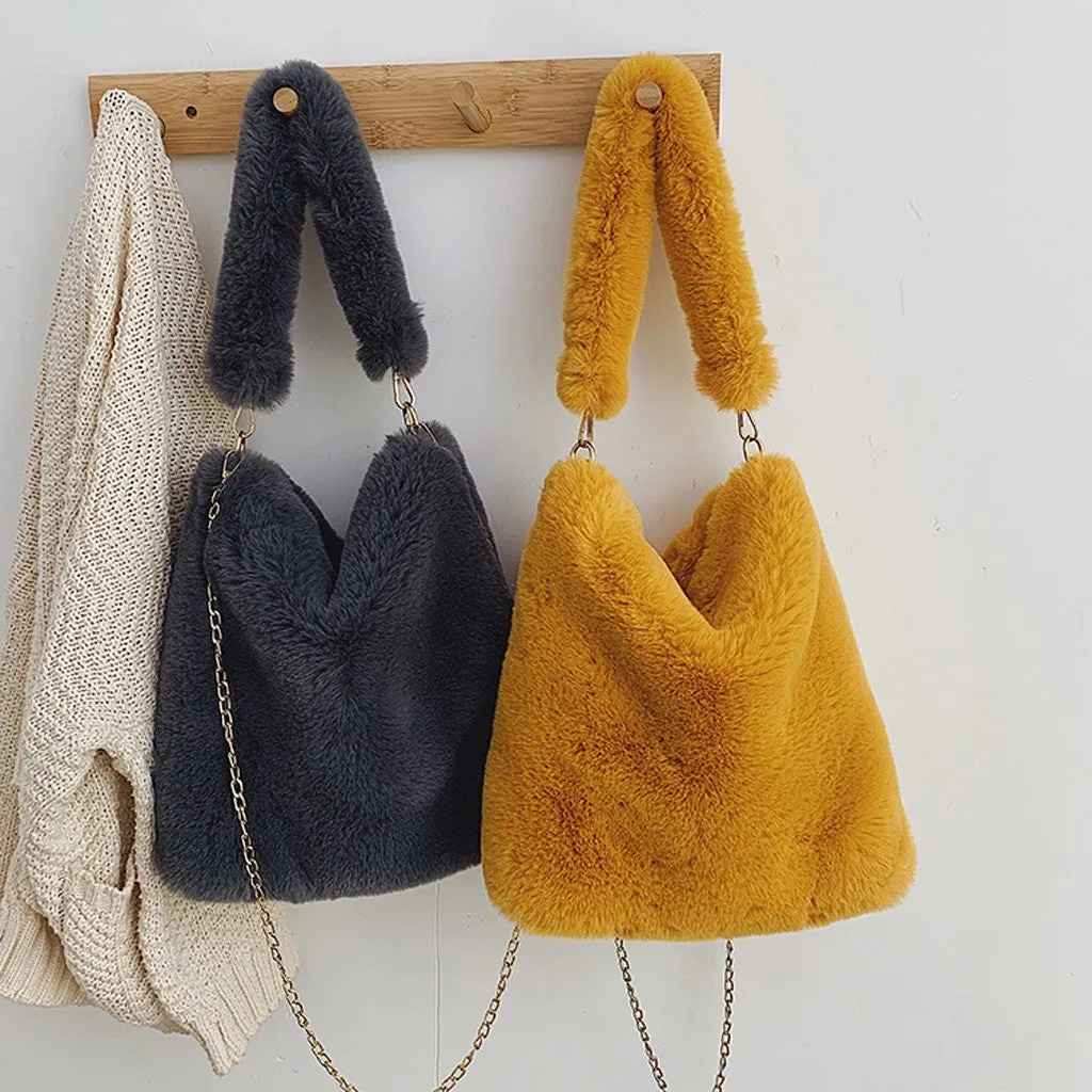 Cozy: Plush Women's Handbag Collection