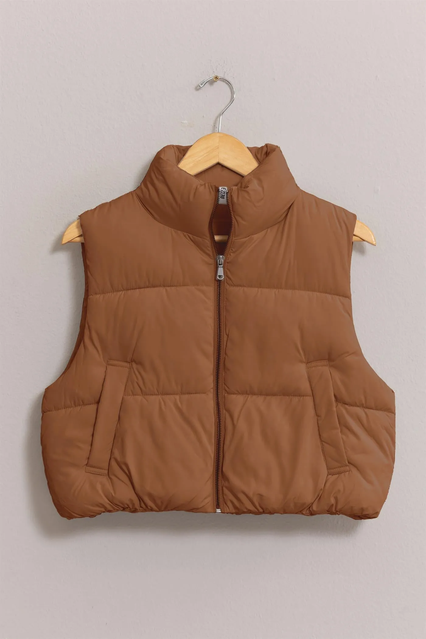 Cropped Zipper Closure Puffer Vest