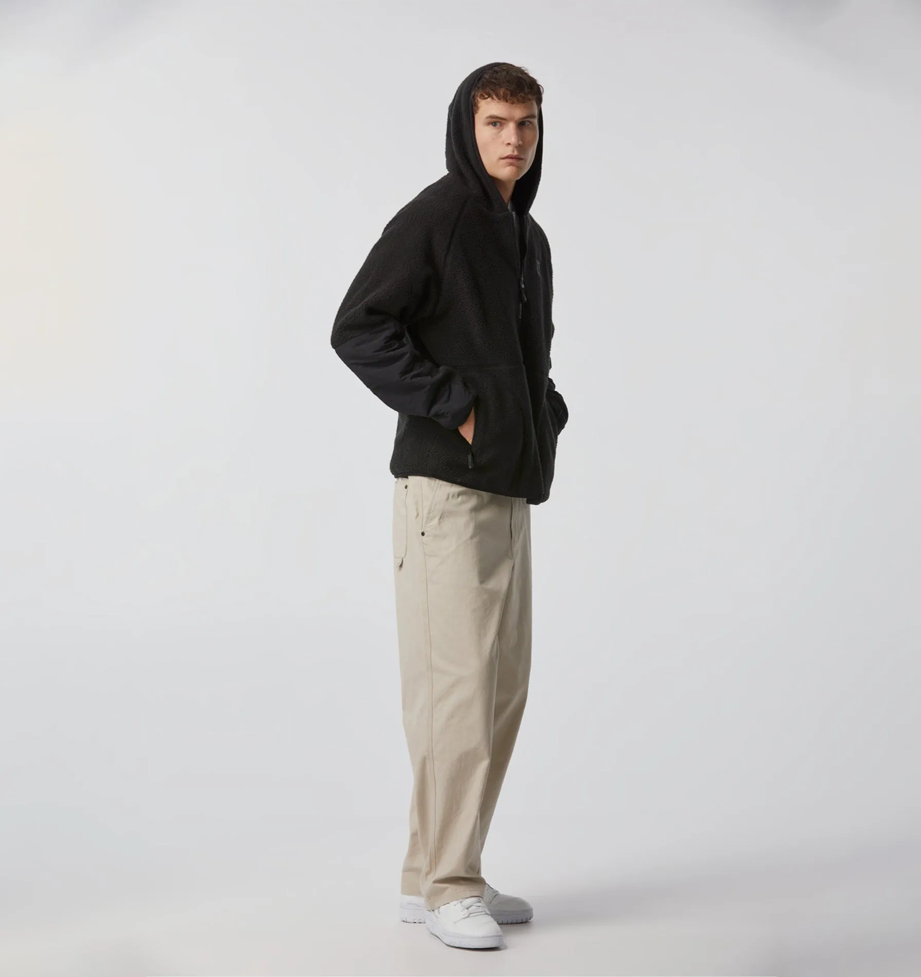 Dudley Sherpa Hood - Black