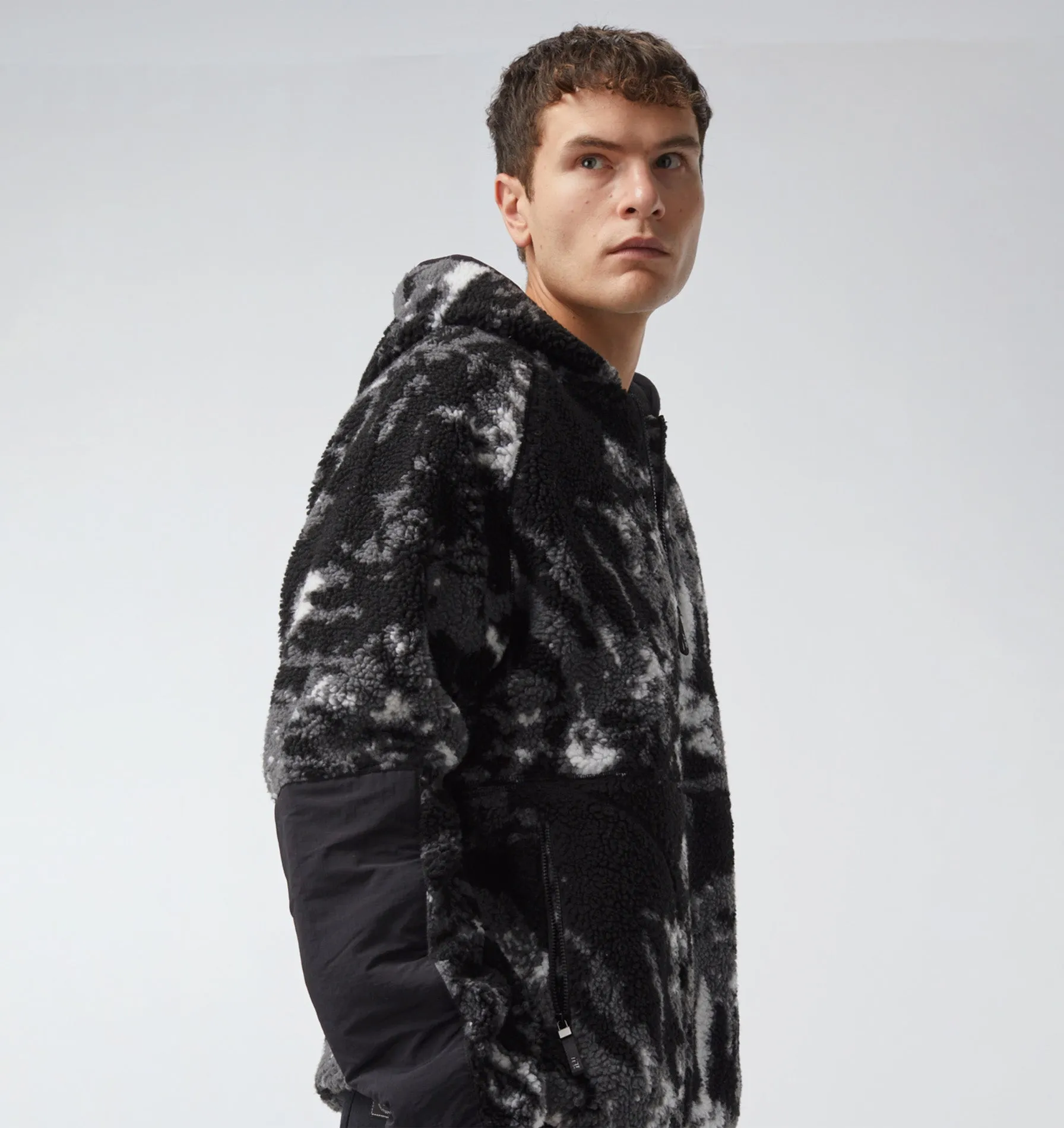 Dudley Sherpa Hood - Camo