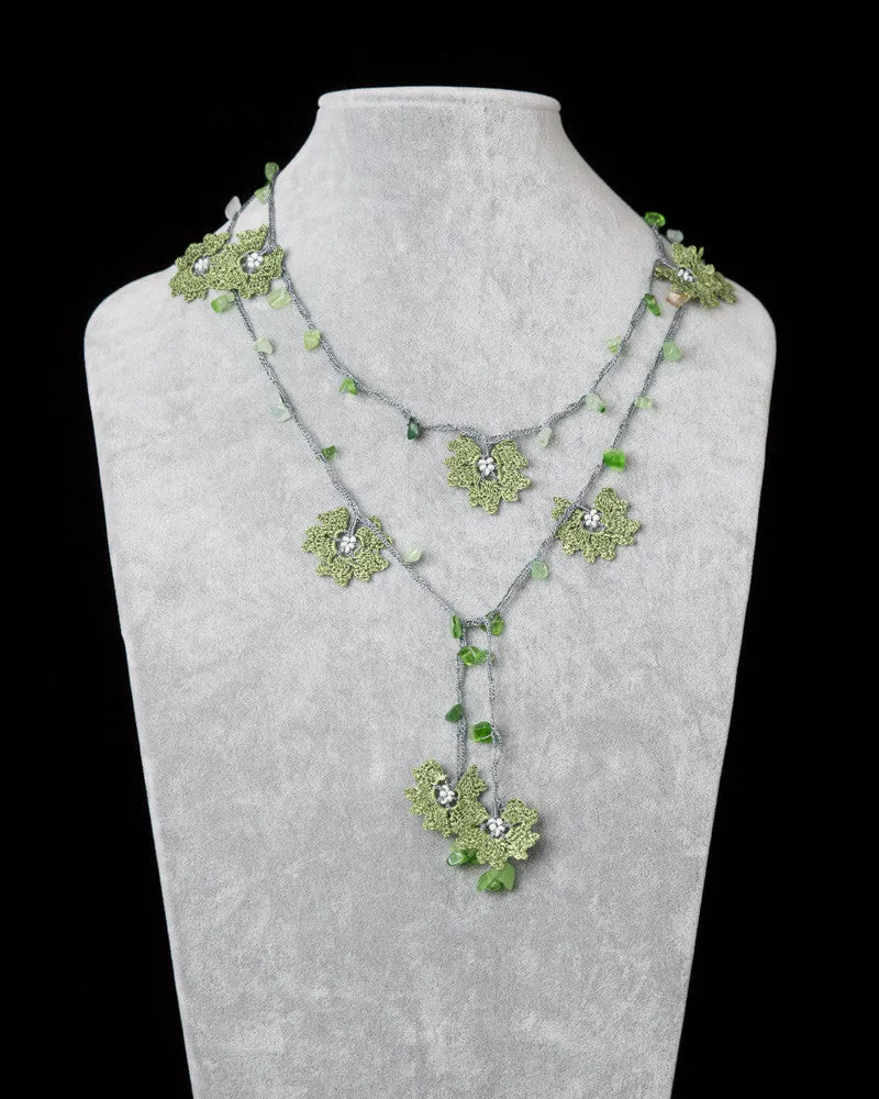 Lariat with Daffodil Motif - Green