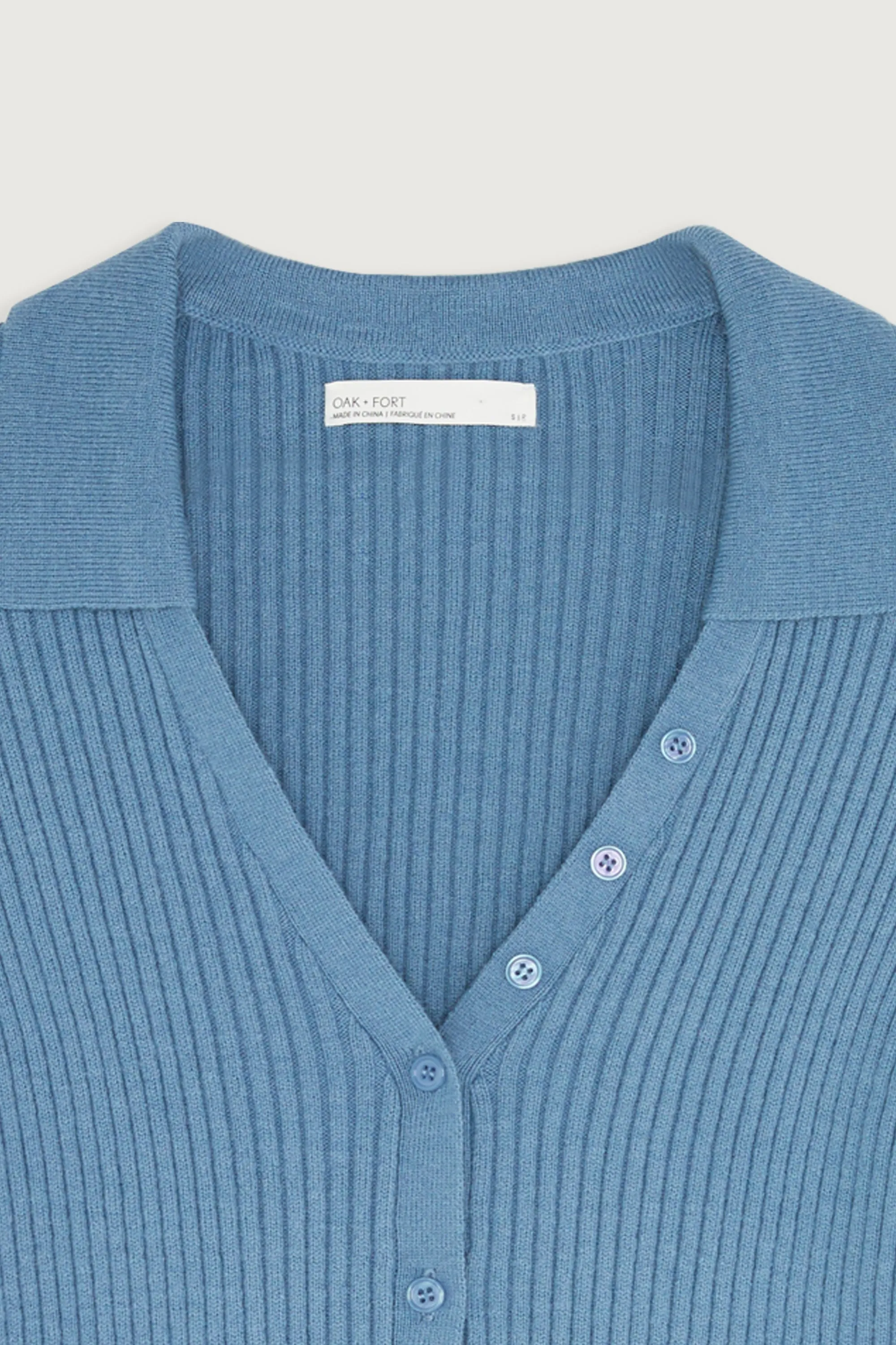 RIB-KNIT COLLARED BUTTON UP