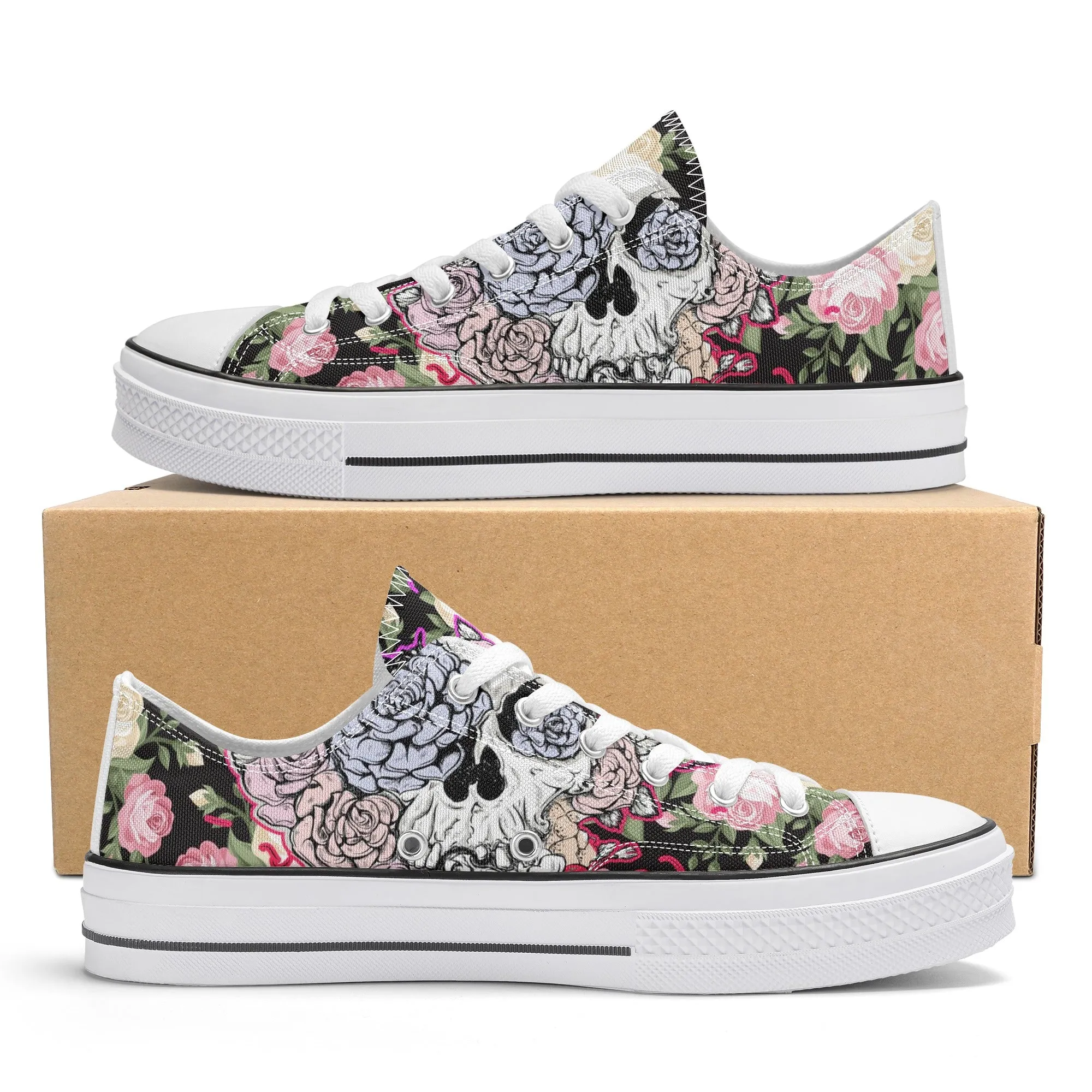 Skull & Roses Pattern - Mens Classic Low Top Canvas Shoes for Footwear Lovers