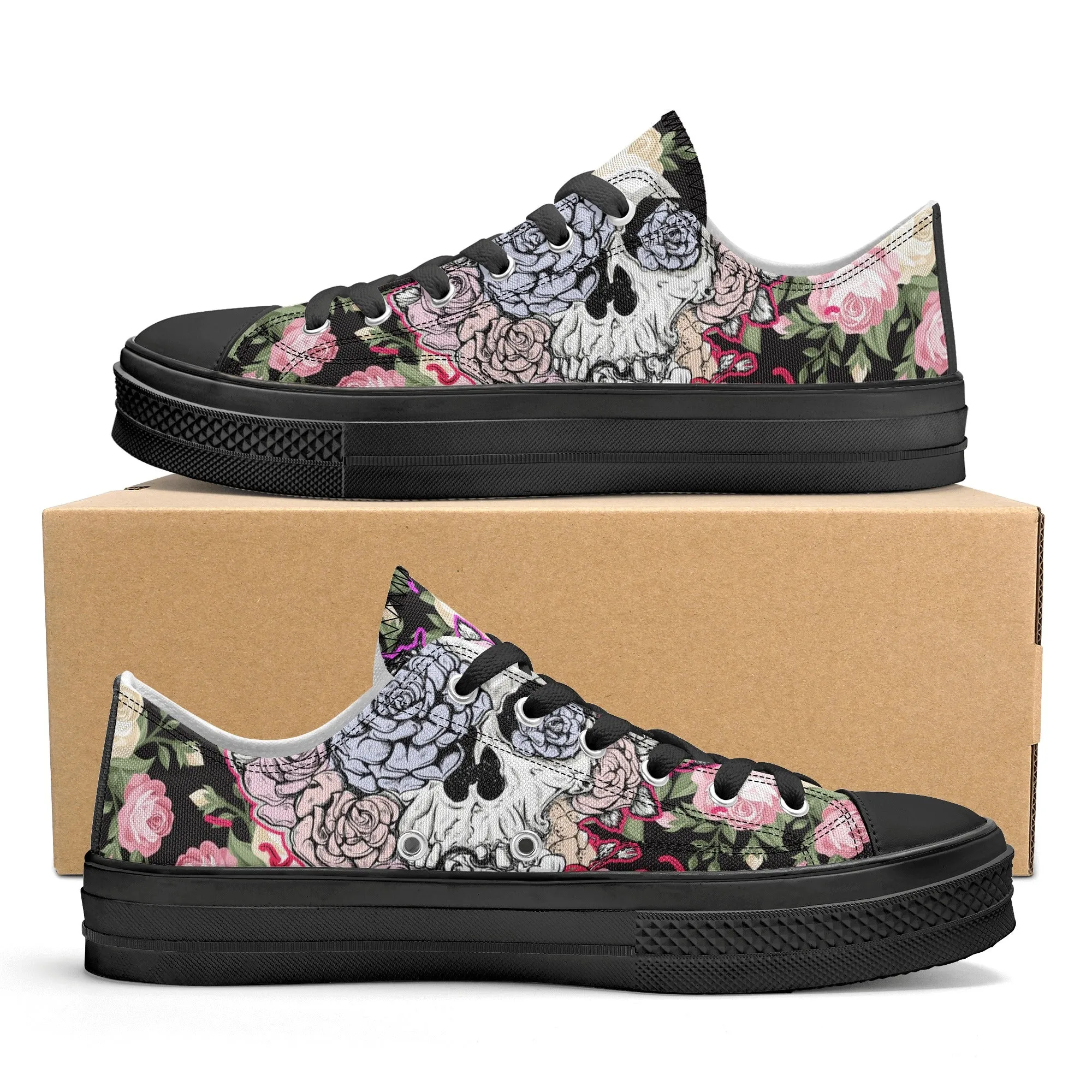 Skull & Roses Pattern - Mens Classic Low Top Canvas Shoes for Footwear Lovers