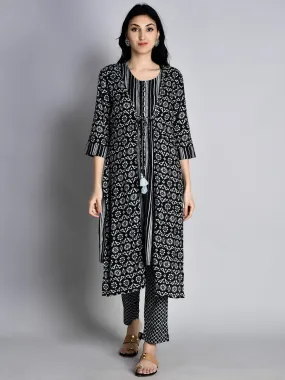 Women Black Stripe Printed Kurta Trouser Jacket